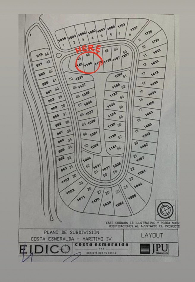 Lote en Costa Esmeralda. 