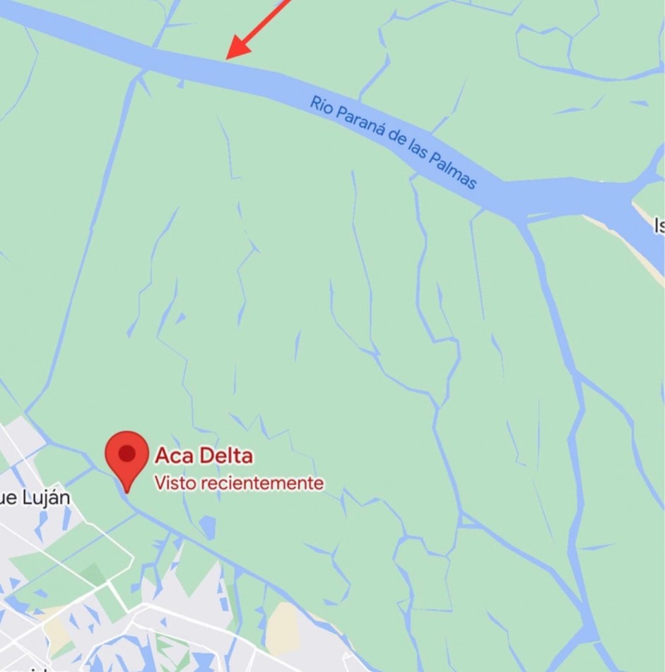 Lote sobre el Parana de las Palmas.