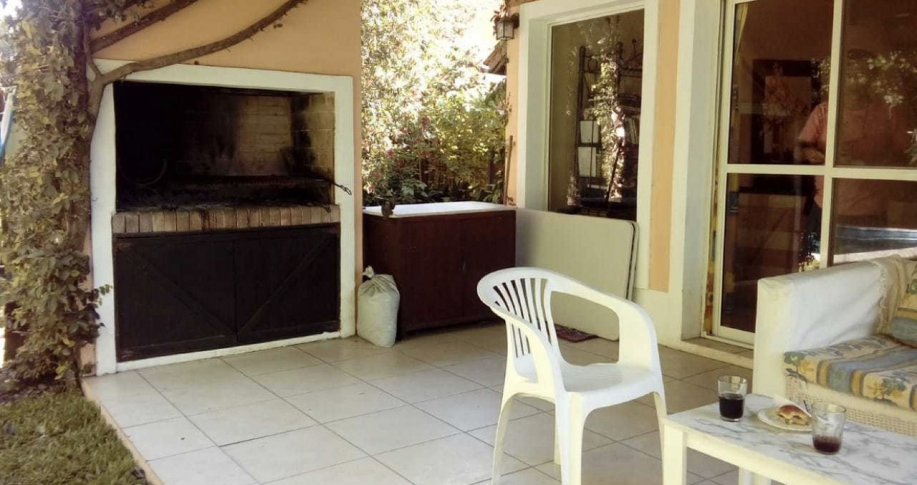 Casa Barrio Privado Bermudas.