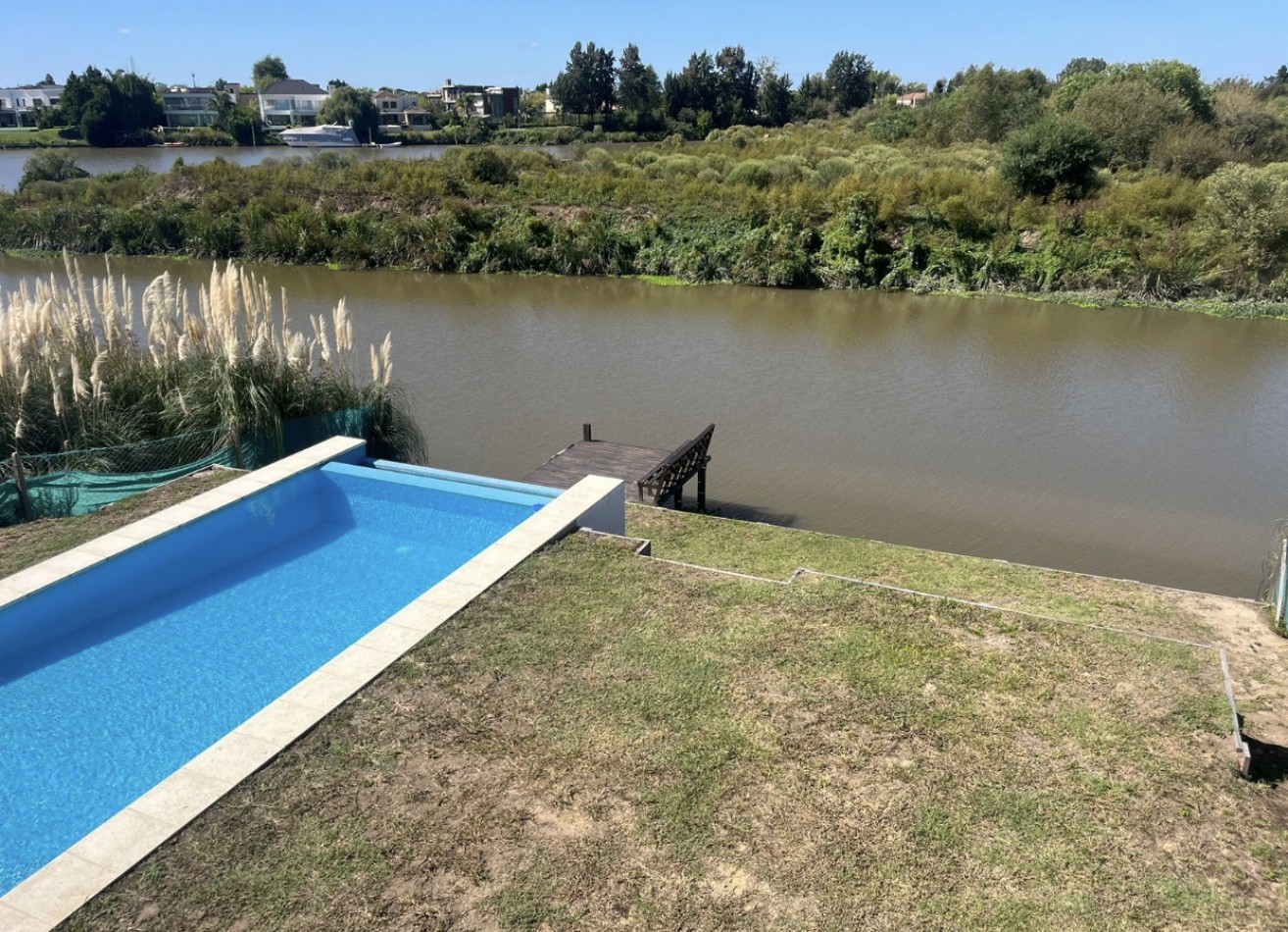 Barrio Nautico Canal