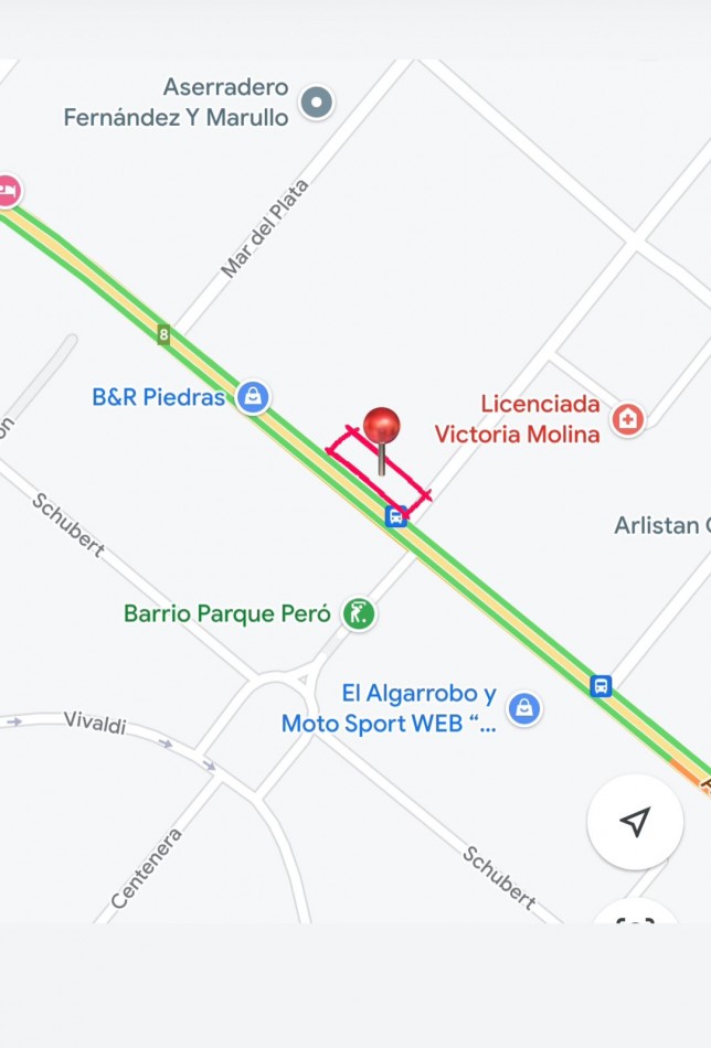 Fraccion sobre Ruta 8, Del Viso.