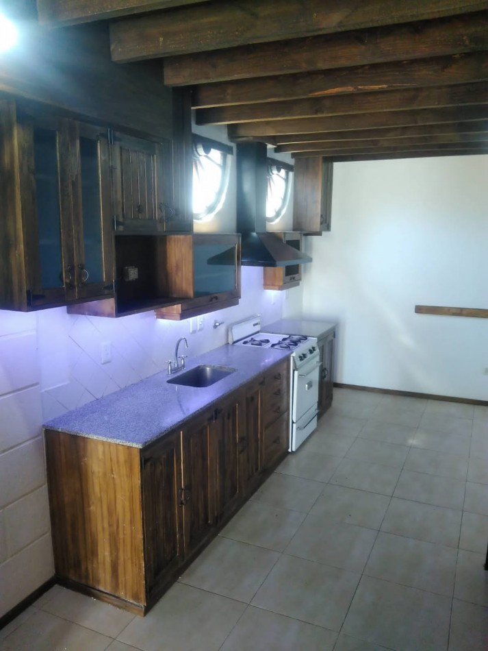 Alquiler Duplex en Muñiz, San Miguel. 