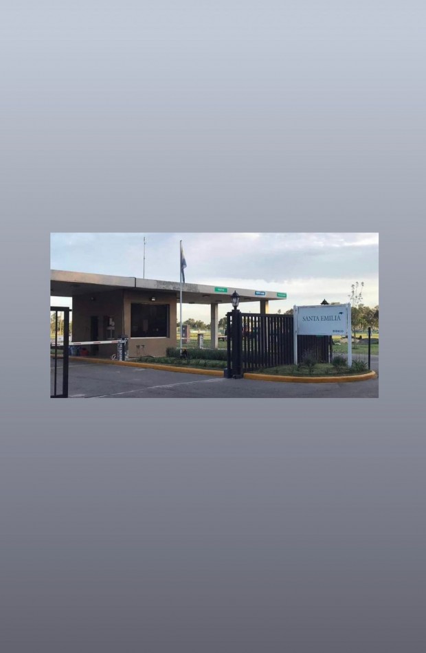 Lote en Barrio Santa Emilia, Pilar del Este.