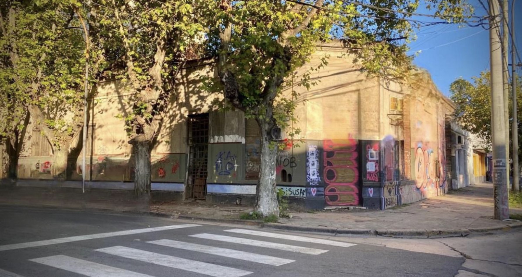 Inmueble en Muñiz. 