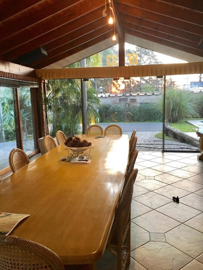 Espectacular Casa BoatCenter Tigre. 