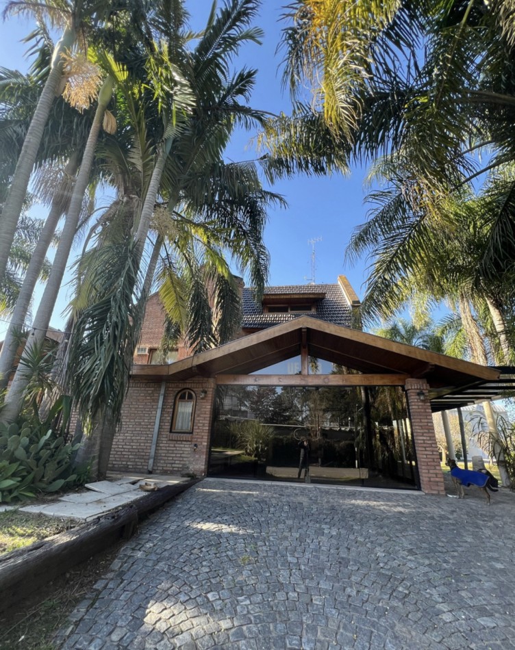Espectacular Casa BoatCenter Tigre. 