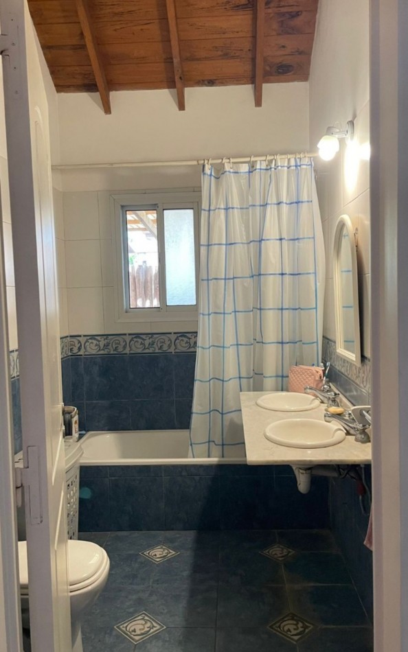 Venta Casa Barrio Privado Bermudas. 
