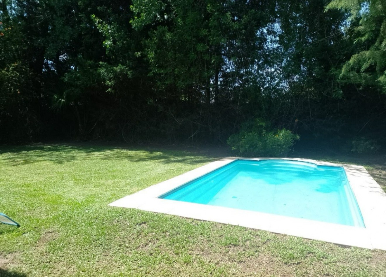 Venta Casa Barrio Privado Bermudas. 