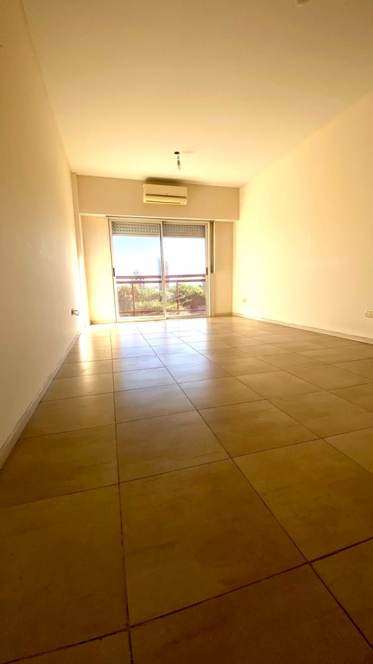 Departamento 2 amb. San Miguel. 