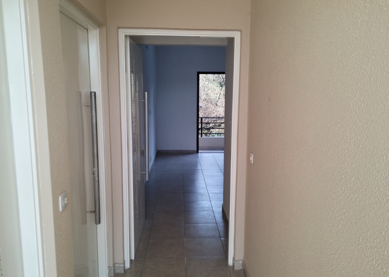 Departamento 2 amb. San Miguel. 