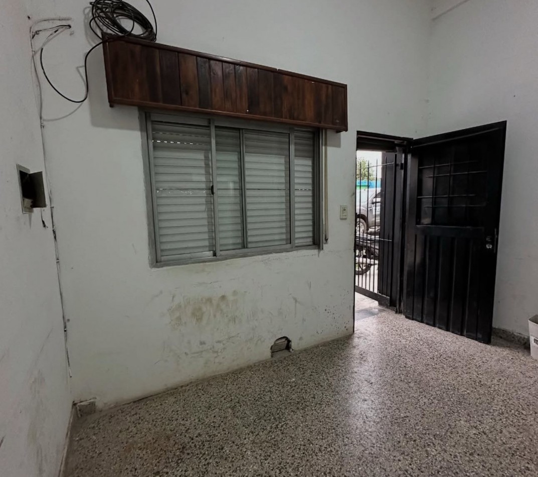Alquiler Departamento en Maquinista Savio.
