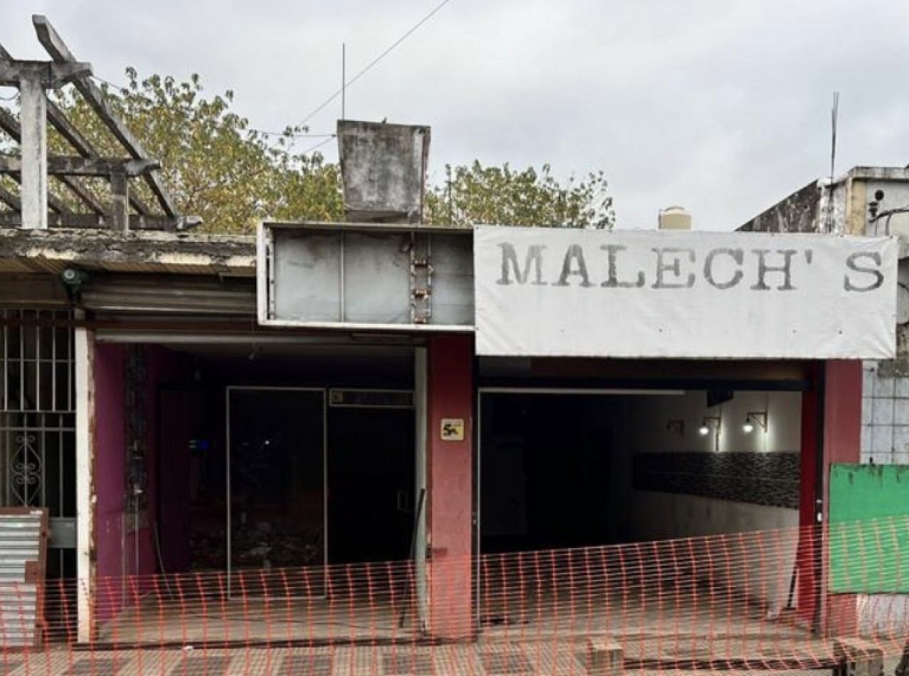 Local en Grand Bourg.