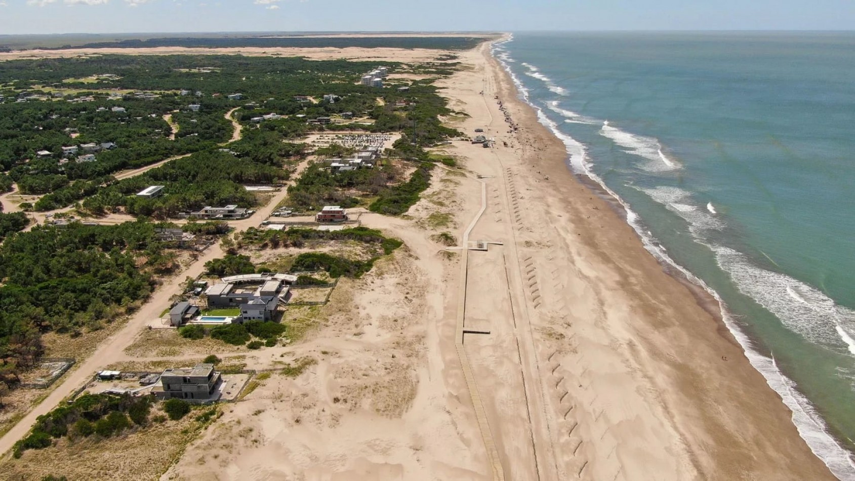 Lote Costa Esmeralda, oportunidad. 