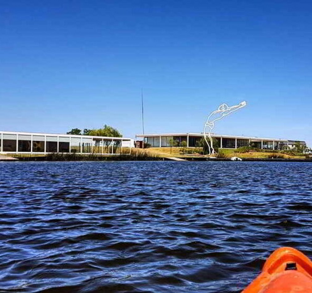 Lotes Puertos del Lago, Escobar. 