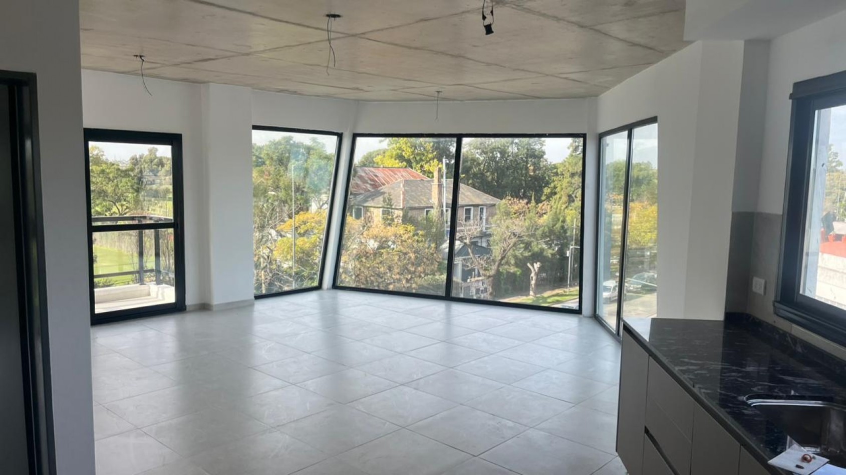Departamento 2 amb. Hurlingham. 