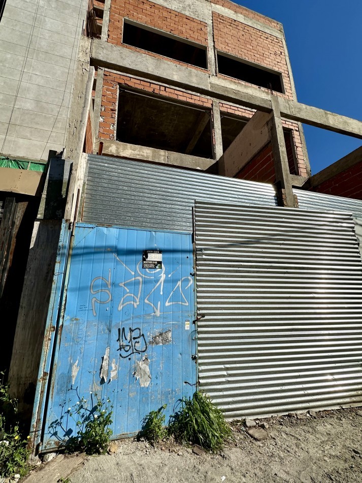 Locales en Muniz. 